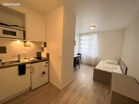 appartement 1 pièce 18 m²