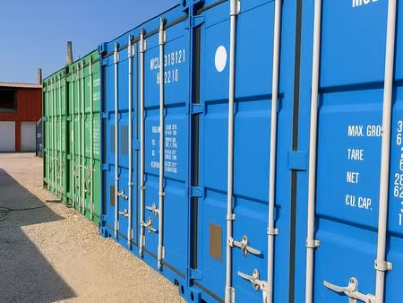 box / garde meuble / stockage