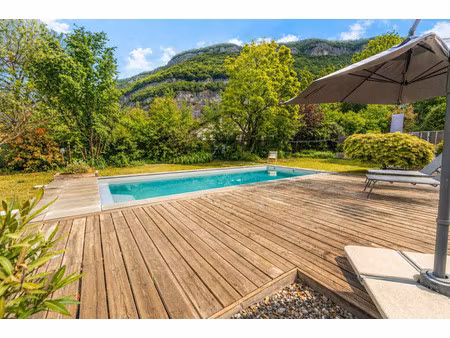 maison de luxe à vendre à épagny