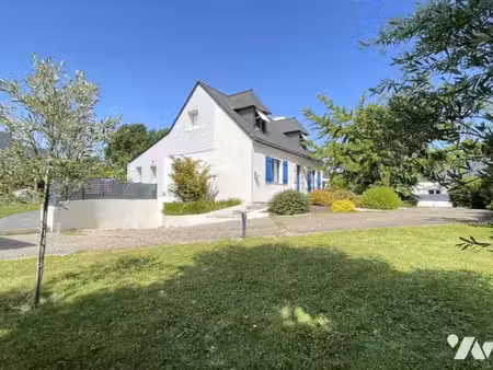 maison de luxe à vendre à noyalo