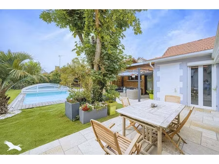 maison de luxe à vendre dans le quartier centre ville