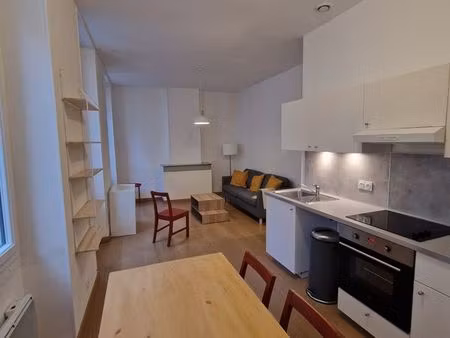 appartement 3 pièces meublé à préfecture