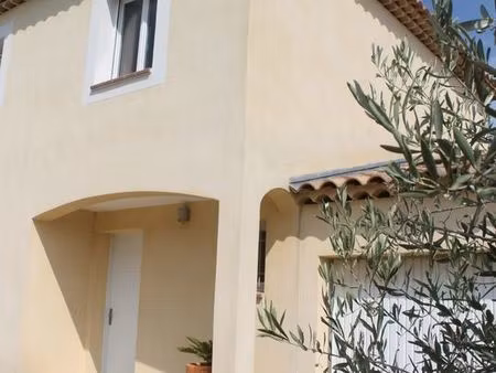 maison t4 meublée 71 m² avec terrasse  jardin et climatisation – marseille 12e - lieu calm