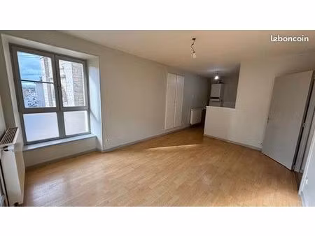appartement 4 pièces 80 m²