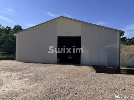 local 210 m² ceyzériat
