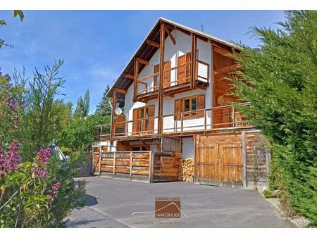 maison de luxe à vendre à briançon