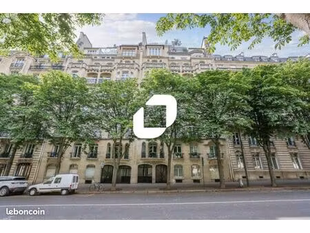 bureau 299 m²