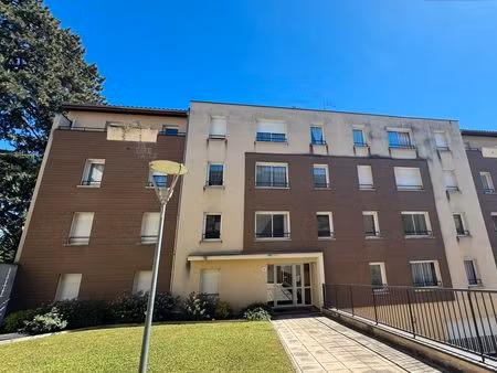 appartement t2 centre meximieux avec garage