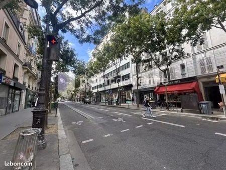 epicerie/primeur 49 m²