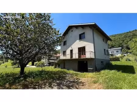 maison 5 pièces 132 m²