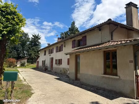 maison à la campagne