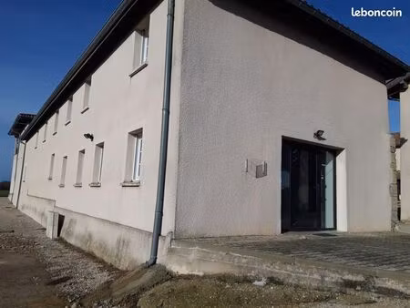 bureaux 180 m²