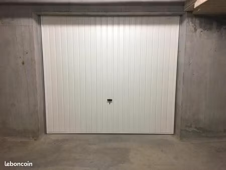 garage/box 15 m² bourg en bresse