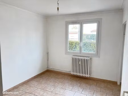 vends appartement 4 pièces à draguignan