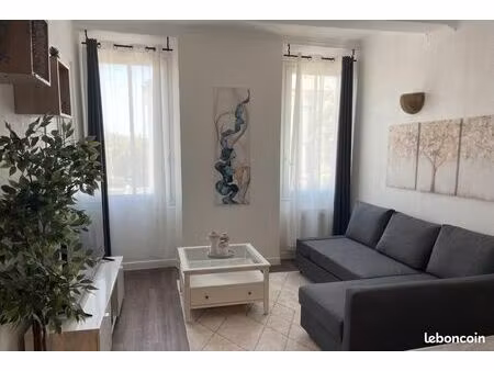 appartement t3 traversant avec parking privatif – 53 95 m² – rue jean jaurès