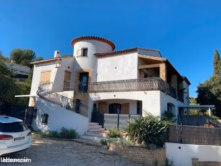 appartement 84 m2 cabanon et parking