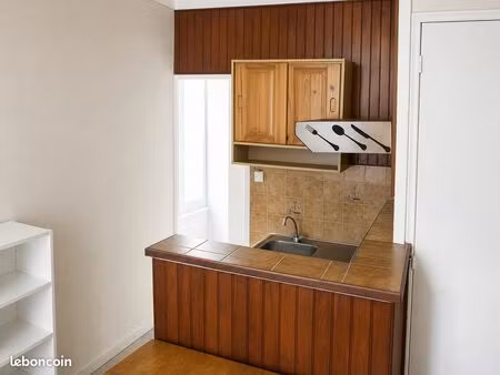 ◊ studio la seyne sur mer centre ville
