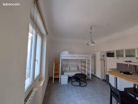 charmant studio meublé – idéal étudiant/jeune actif – la valette-du-var centre