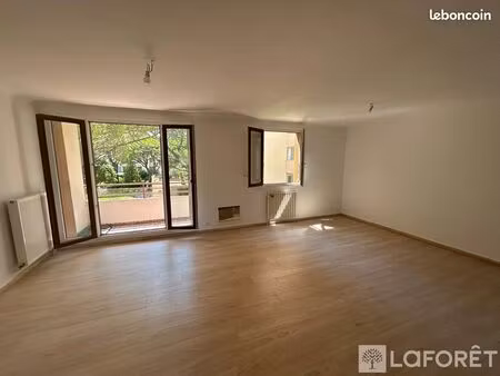 appartement 3 pièces 79 m²
