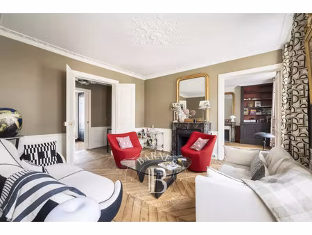 appartement de luxe à vendre dans le quartier saint placide