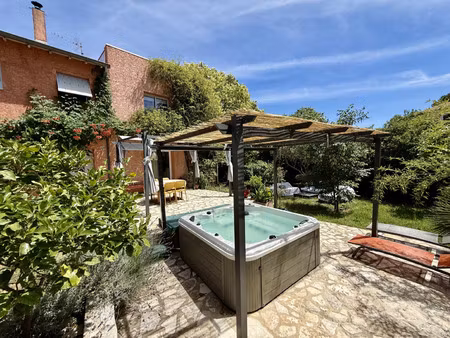 maison de luxe à vendre à saint-georges-d'orques