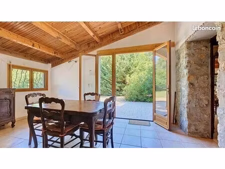 maison 2 pièces 49 m²