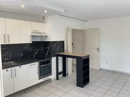 appartement avec terrasse et garage