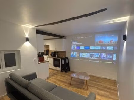maison de ville d’exception rénovée avec toit terrasse -121m2- centre de saint-maximin-la-