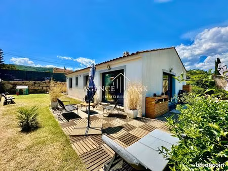 maison 5 pièces 94 m²