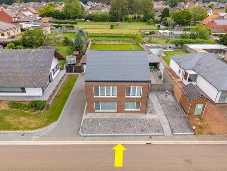 charmante woning met grote tuin in het landelijke hart van testelt