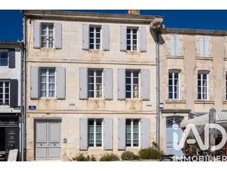 maison à la flotte (17630)