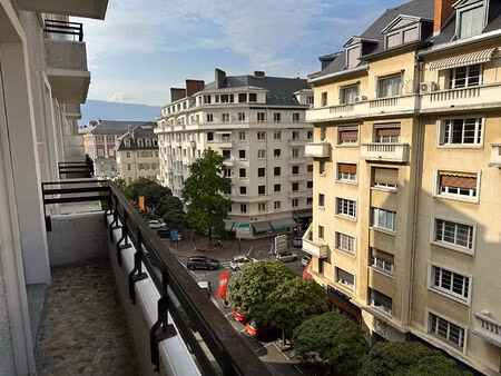 chambery plein centre (mairie)  appartement type 4 de 117 m²