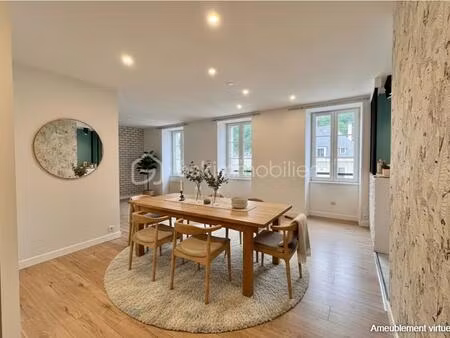 appartement t4 au calme en centre ville de châteaulin