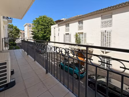 appartement nimes 1 pièce(s) 39.8 m2