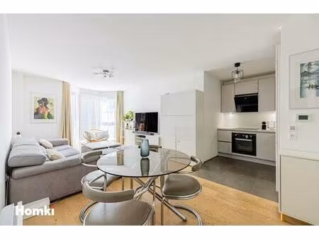 appartement t3 de 66 m2 à puteaux 92800  passage voltaire