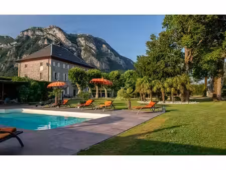 propriété d'exception au sud de chambery