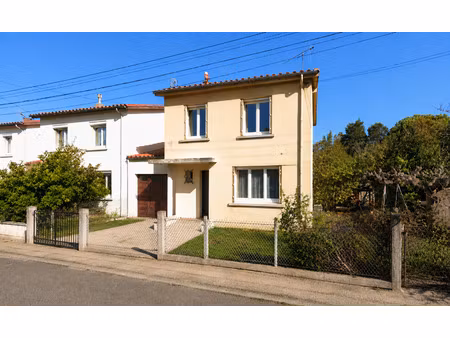 maison t4 de 74m2 névian