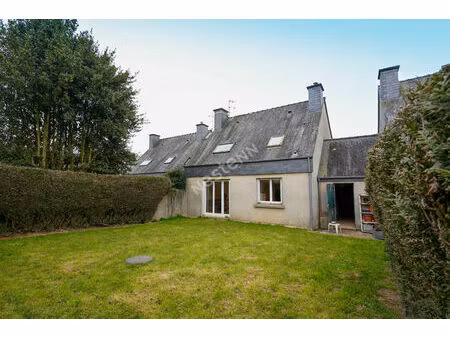 a vendre maison à thorigne-fouillard de 93m²  environ 350m² de parcelle  5 pièces  3 chamb
