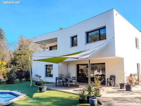 maison d'architecte contemporaine 240m2