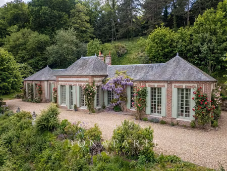 maison de luxe à vendre dans le quartier secteur sauvegarde