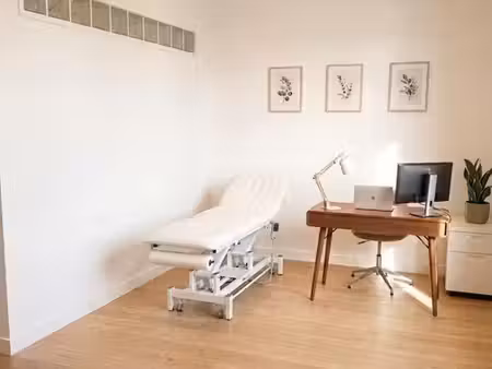 1 bureau à louer au sein d un cabinet médical/paramédical