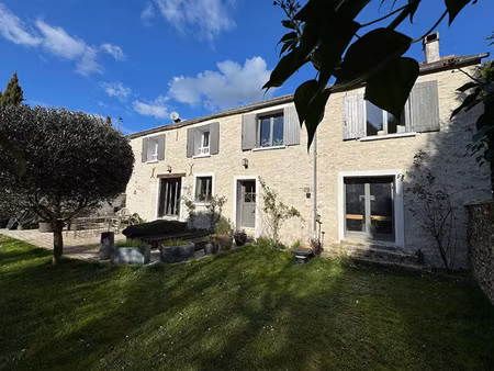 maison de luxe à vendre à crespières