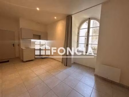 location appartement t1 à auray (56400) : à louer t1 / 24m² auray