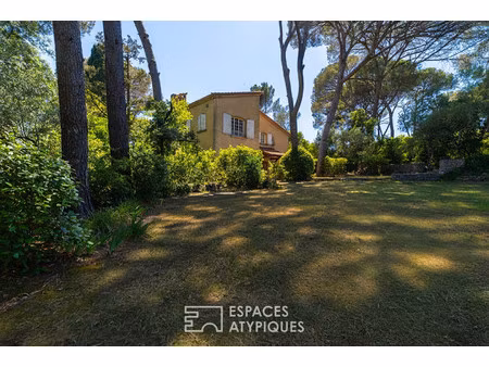 maison de luxe à vendre dans le quartier sablas-mendrous o-languedoc o