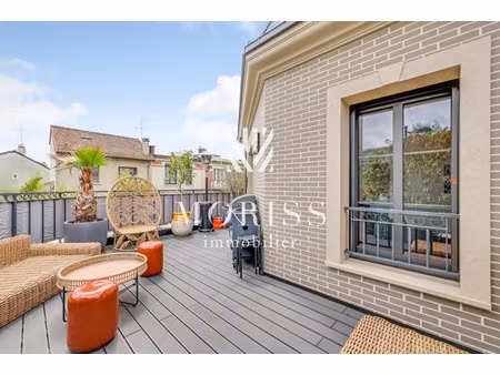 maison de luxe à vendre dans le quartier mocquet