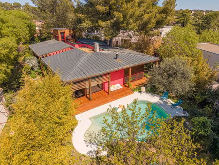 maison de luxe à vendre dans le quartier port marianne