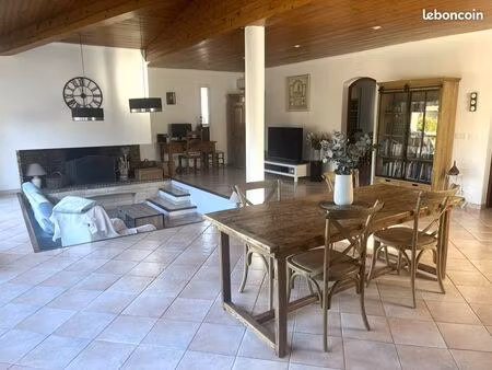 maison mazargues/tomasi