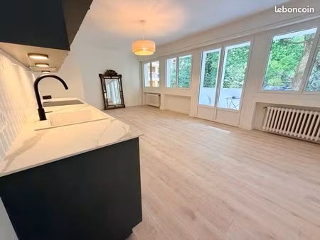 appartement t3 de 60 m2 a la côte pavée