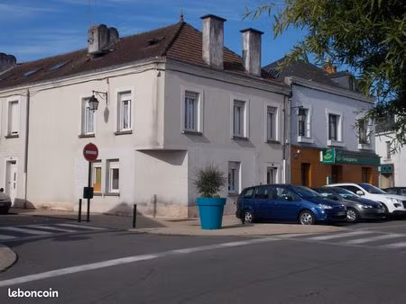 appartement 4 pièces 65 m²