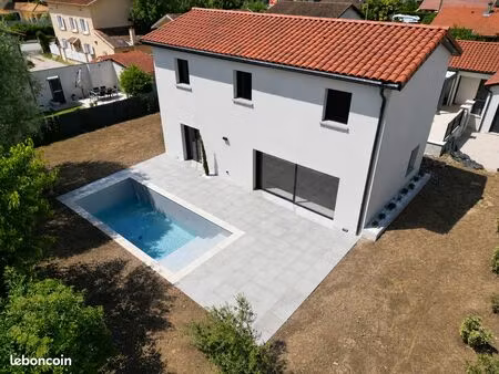 villa moderne 4 chambres et piscine - 100 m²